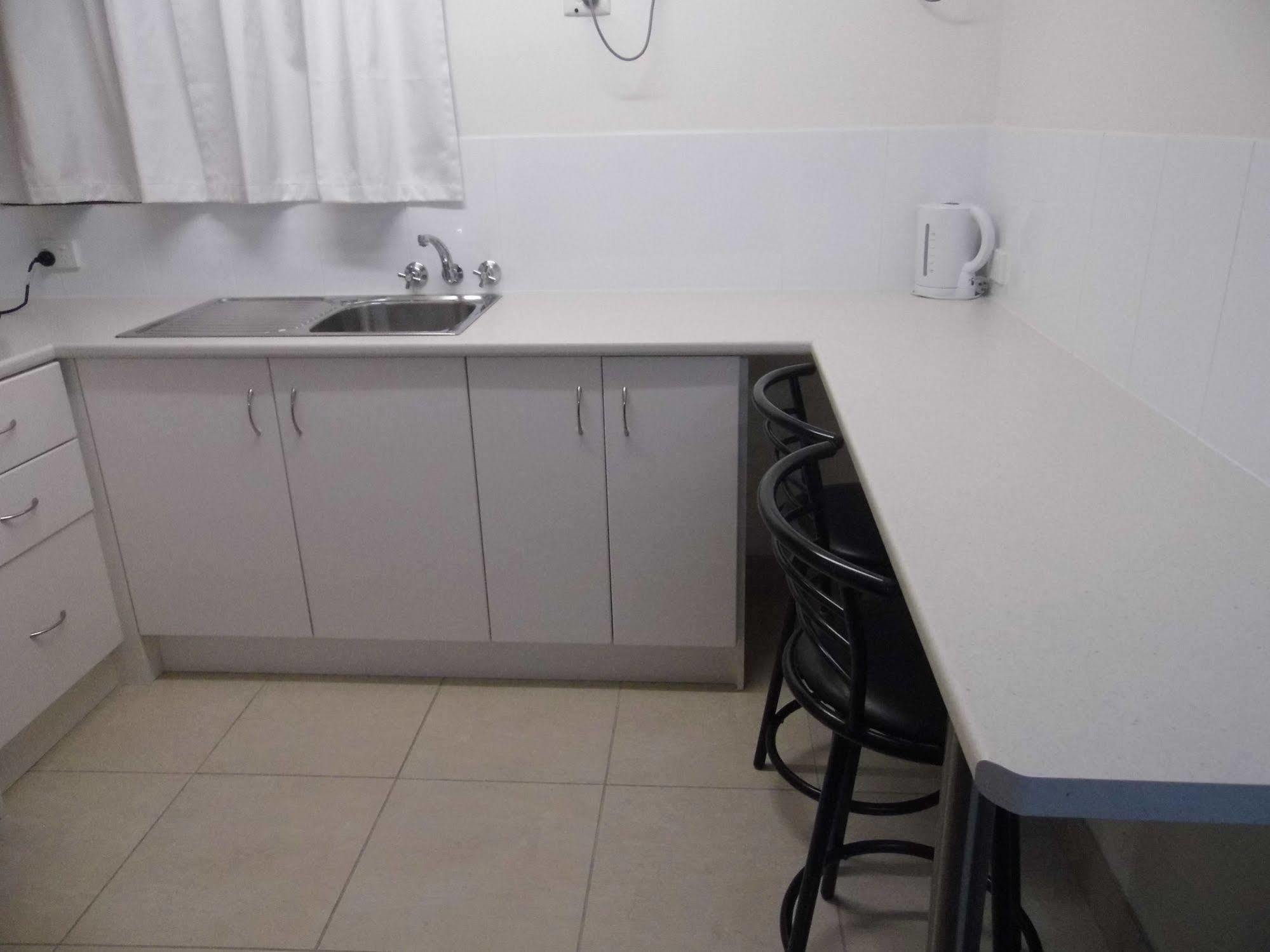 Nanango Fitzroy Motel Extérieur photo